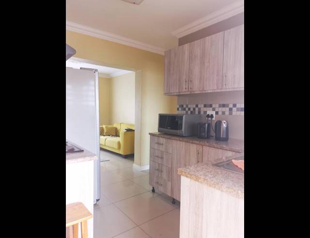 20 BEDROOM HOUSE FOR SALE IN SPRUITVIEW